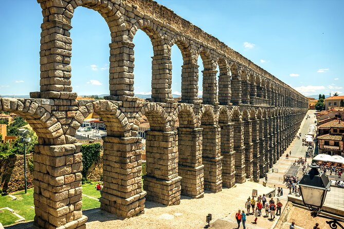 Segovia City Highlights Private Guided 3-Hour Tour - Key Points
