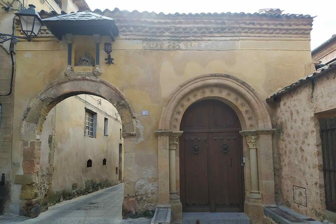 Segovia from the Aqueduct to the Alcazar: A Self-Guided Audio Tour - Enjoying the Mirador Junto Plaza Reina Victoria Eugenia