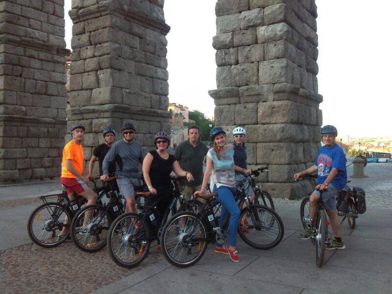 Segovia: guided route on an electric bicycle (ebike) - Discover Segovia on an Electric Bicycle Tour with a Skilled Guide