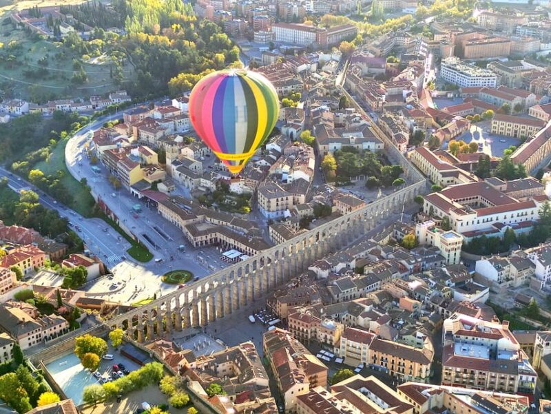 Segovia: Hot Air Balloon flight with Optional Transfer - Soaring Up to 1,000 Meters for Panoramic Views