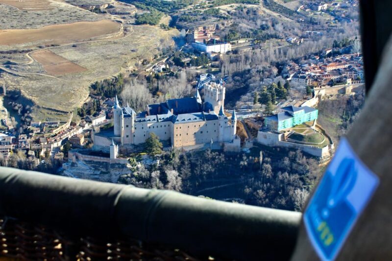 Segovia: Hot Air Balloon Flight with Picnic and Cava - Who Will Love This Tour?