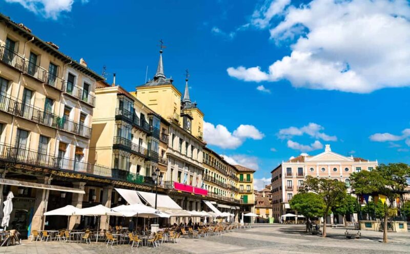 Segovia: Private 2-Hour Walking Tour with Local Tasting - Key Points