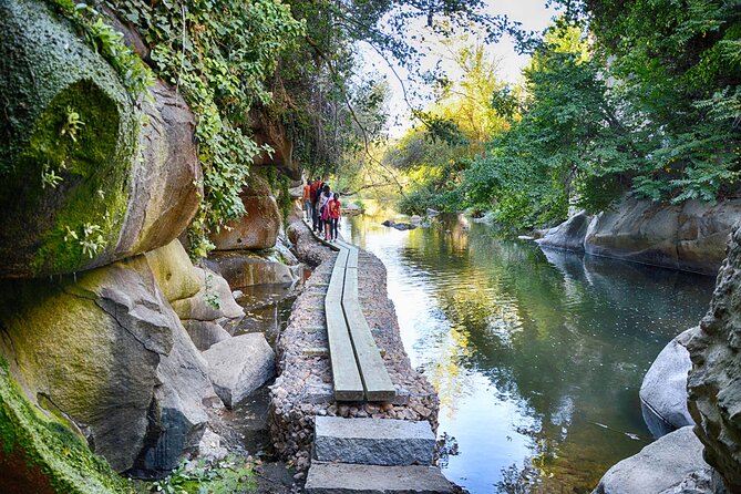 Segovia with Alcazar Guided Tour by High-Speed Train from Madrid - Discovering the Roman Aqueduct of Segovia
