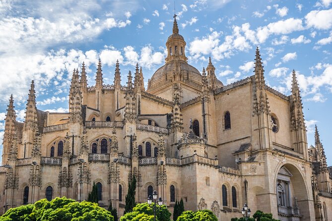 Segovia with Alcazar Guided Tour by High-Speed Train from Madrid - Return Journey to Madrid by High-Speed Train
