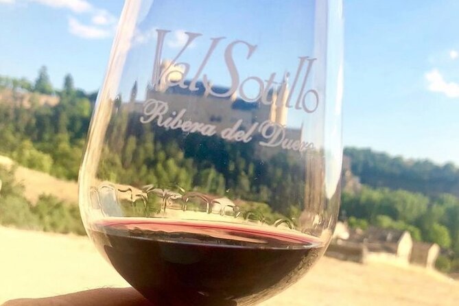 Segovia with Winery & Tasting Small Group Tour from Madrid - Lunch at a Top Local Restaurant