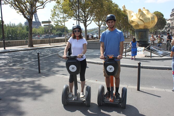 Segway tour Best of Paris - Riding a Segway Through Parisian Streets