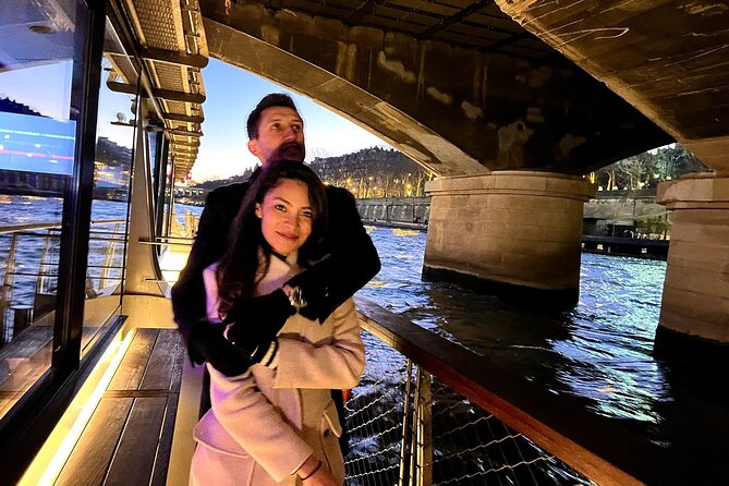 Seine River Cruise & French Crepe Tasting by the Eiffel Tower - Logistics and Meeting Details