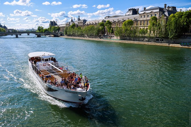 Seine River Guided Cruise Champagne Option by Vedettes de Paris - Exploring Religious and Cultural Landmarks from the Water