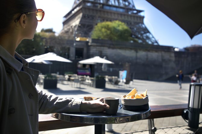 Seine River Sightseeing Cruise and Lunch at Le Bistro Parisien - Lunch at Le Bistro Parisien: Scenic Dining with Iconic Views