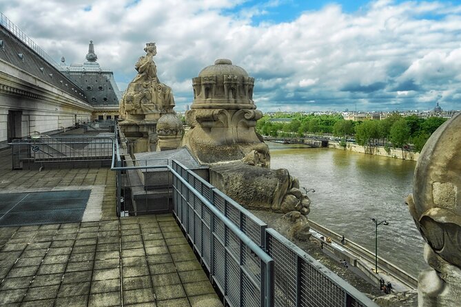 Seine River Walking Tour with Optional Musée d'Orsay and Cruise - Optional Musée dOrsay Entry and Artistic Treasures