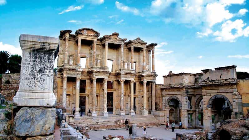Selcuk: Full-Day Ephesus and House of Virgin Mary Tour - Exploring Ephesus: The Ancient City’s Most Famous Ruins