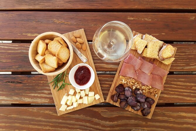 Selection Tasting | Quinta de Santa Cristina Vinho Verde - Practical Details and What’s Included