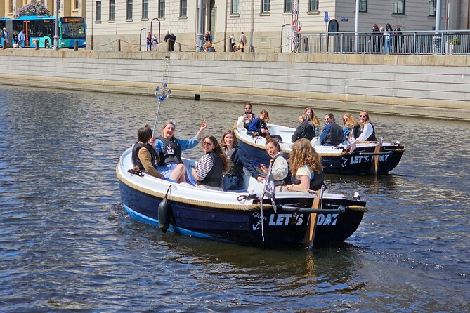 Self Drive Electric Boat in the Canals - Experience the Freedom of Self-Drive Electric Boat Tours in Gothenburg
