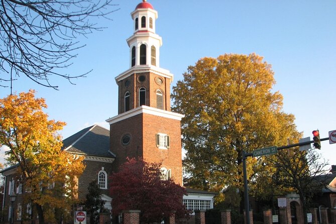 Self-Guided Alexandria Scavenger Hunt: Old Town Made New - How the App Guides Your Exploration