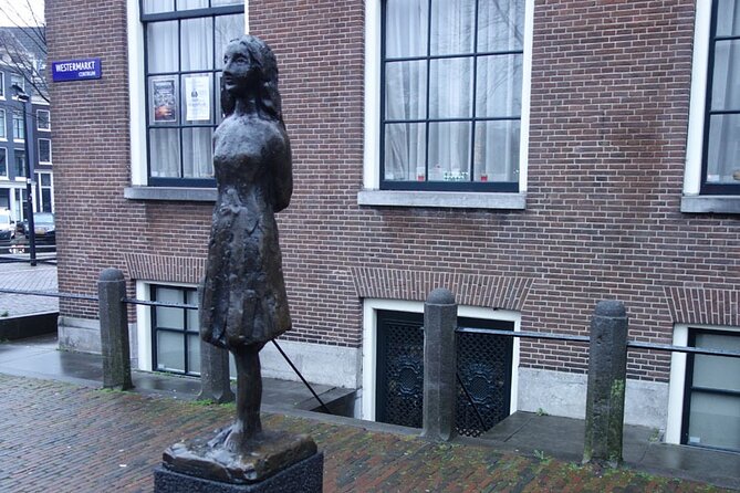 Self-Guided Audio Tour Holocaust Series: The Jewish Quarter - Who Will Appreciate This Tour Most?