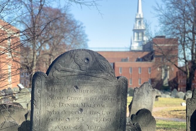 Self-Guided Audio Tour of Boston North End - Exploring Boston’s Revolutionary Past at Copp’s Hill Burying Ground