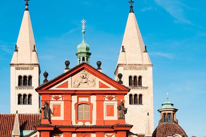 Self-Guided Audio Tour - Prague Castle District - Inside the Black Tower and Its Historical Role