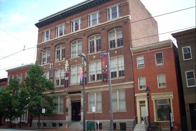 Self-Guided Baltimore Scavenger Hunt: Monumental Mount Vernon - Starting Point and Tour Logistics