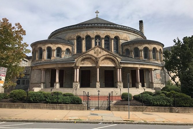 Self-Guided Baltimore Scavenger Hunt: Monumental Mount Vernon - Challenges and Limitations