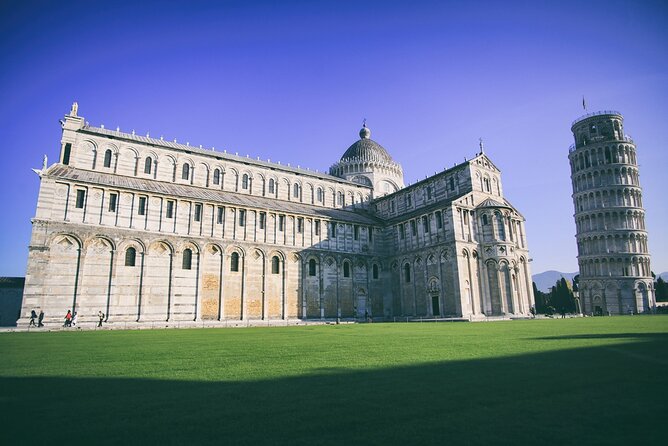 Self-guided Bike Tour from Lucca to Pisa - Final Destination: Pisa’s Piazza dei Miracoli