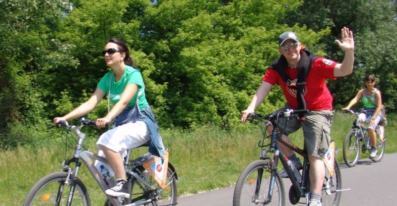 Self-Guided City Bike Tours - Weather and What to Bring