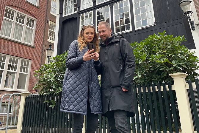 Self Guided City Tour in Amsterdam - Amsterdam Tulip - Visiting the Iconic Red Light District and Queen Wilhelmina Statue