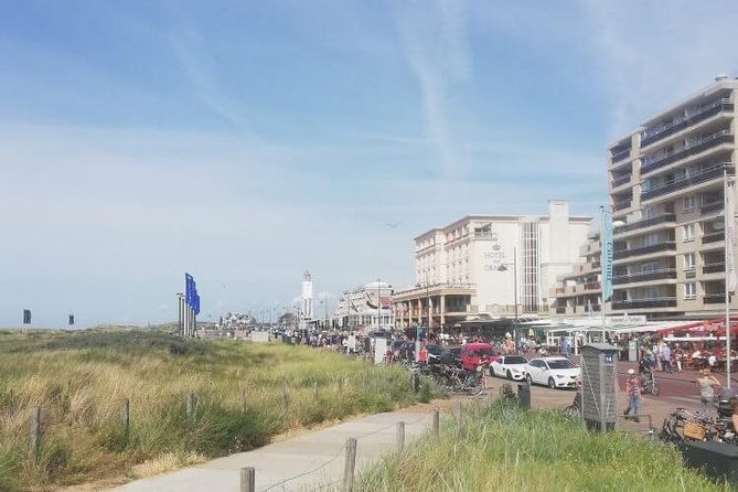 Self-guided city trail - JOLA's Schnipseljagd Noordwijk Sea Tour - Starting Point and Flexible Schedule at Kon. Wilhelmina Boulevard