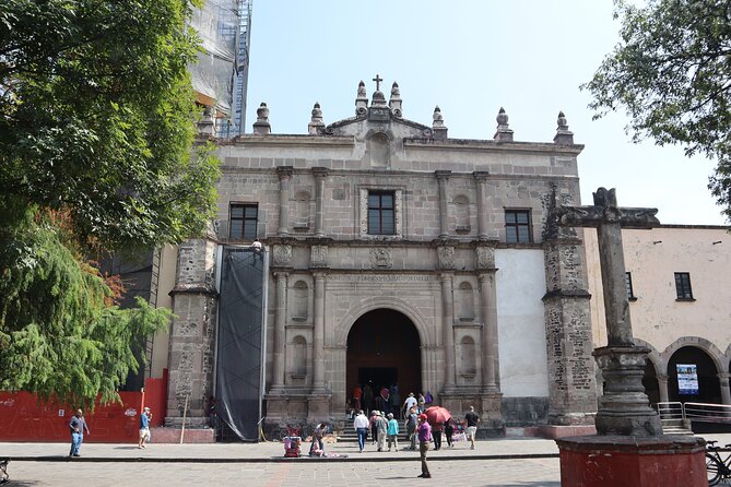 Self-Guided (Coyoacan) & Frida Kahlo Museum Ticket - Strolling Through Coyoacán’s Historic Streets and Markets