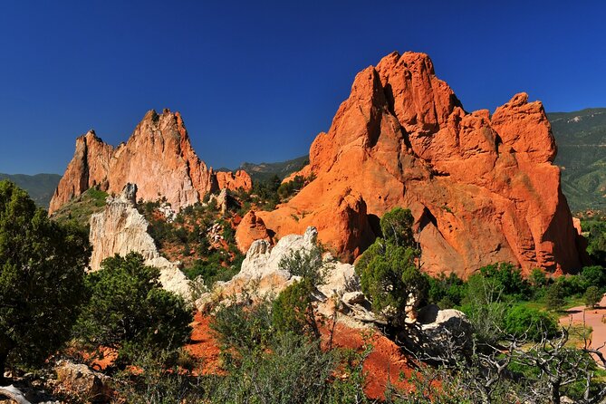 Self Guided Driving and Walking Tour in Garden of the Gods - Explore Garden of the Gods with a Self-Guided Driving and Walking Tour