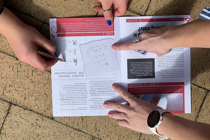 Self-guided Mystery Walk by the Notre Dame - The Convenience of a Mobile Ticket and Private Activity