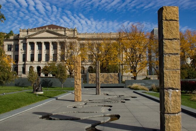 Self-Guided Omaha Scavenger Hunt: The Wests Glorious Gateway - What Makes the App-Based Experience Unique