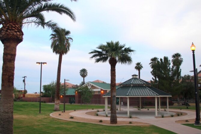 Self-Guided Phoenix Scavenger Hunt: Phoenix The Suns Core - Exploring Phoenix Landmarks: Monroe School and Old City Hall