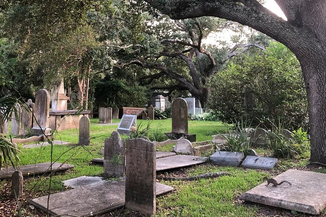 Self Guided Pirate Escape Scavenger Hunt and Free Museum - The Experience’s Suitability for Different Groups