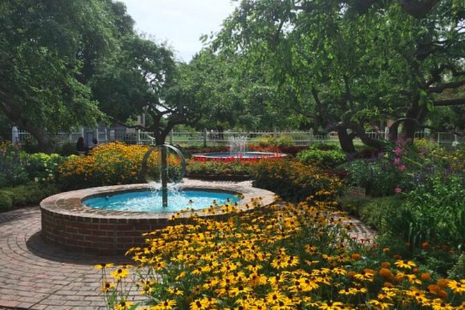 Self-Guided Portsmouth Scavenger Hunt: Pretty Portsmouth - Portsmouth’s Top Landmarks on the Self-Guided Hunt