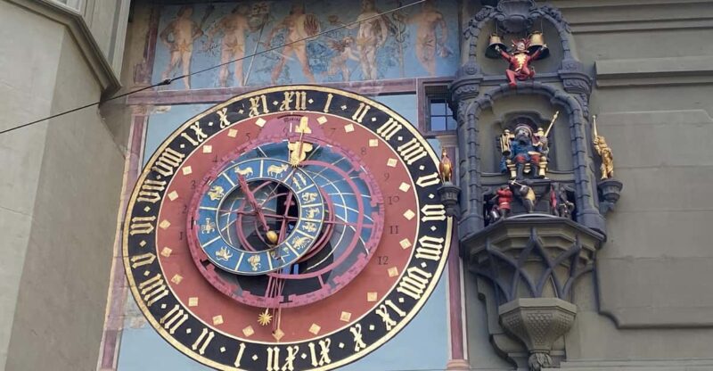 Self-Guided Reading City Tour in Bern - Key Points