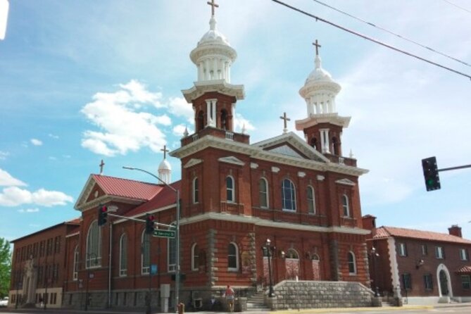 Self-Guided Reno Scavenger Hunt: Reno Adventure - Photo Challenges and Digital Keepsakes