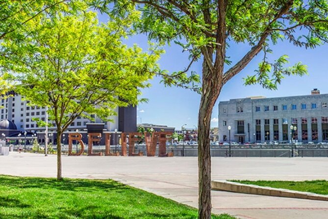 Self-Guided Reno Scavenger Hunt: Reno Adventure - The Sum Up: A Practical and Entertaining Reno Adventure