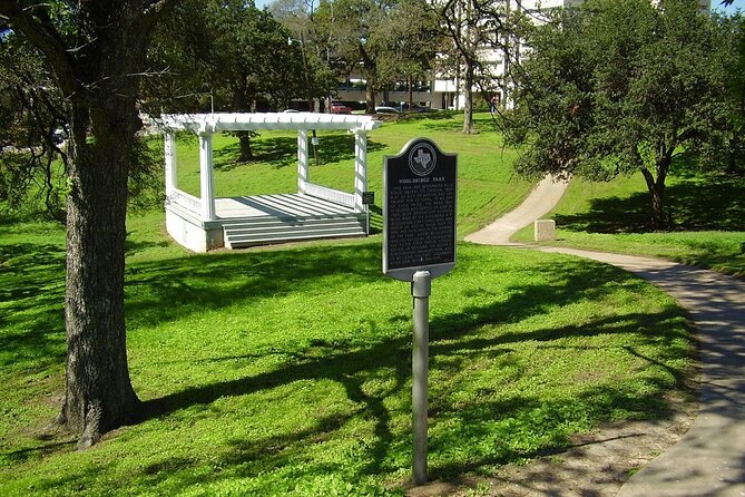 Self-Guided Scavenger Hunt: Austin Capitol Sights & Downtown Gems - Key Points