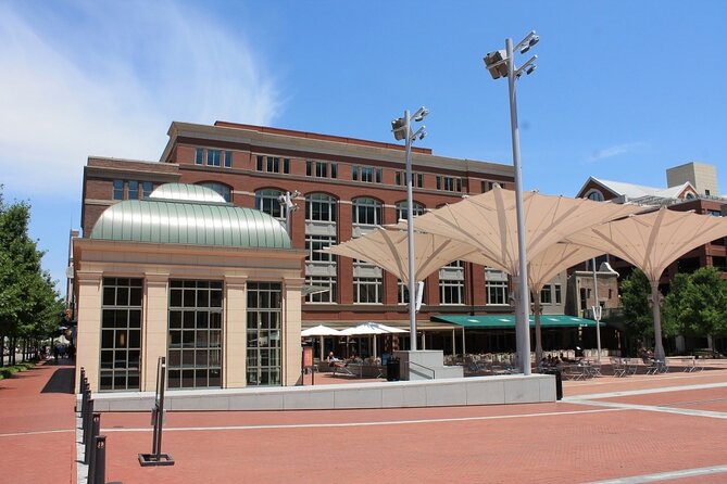 Self-Guided Scavenger Hunt: Fort Worth Art Worth - Starting Point: 1502 Commerce St, Fort Worth