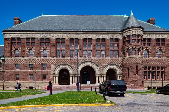 Self-Guided Scavenger Hunt: Historic Harvard Hunt - Why Choose the Harvard Self-Guided Hunt