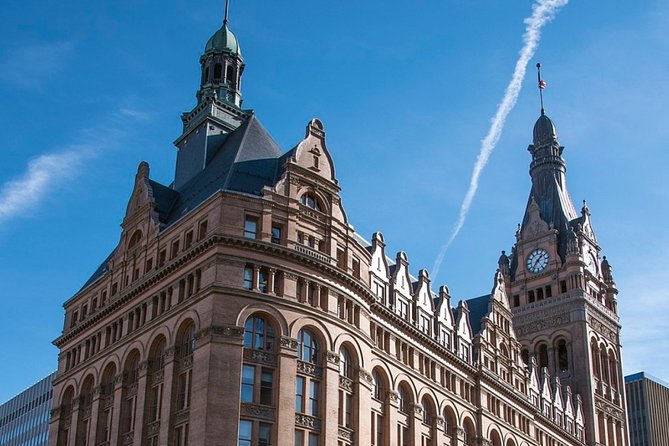 Self-Guided Scavenger Hunt: Milwaukee A Splash of Color - Who Will Find This Tour Most Rewarding