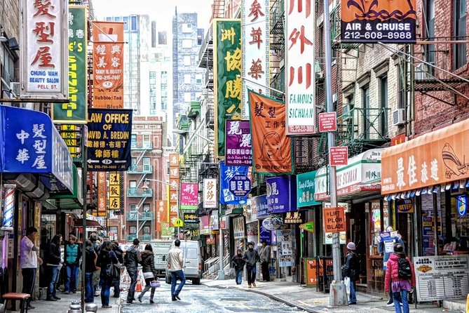 Self-Guided Scavenger Hunt: The Many Lives of Manhattan - Discover Manhattan’s Historic Neighborhoods with a Self-Guided Scavenger Hunt