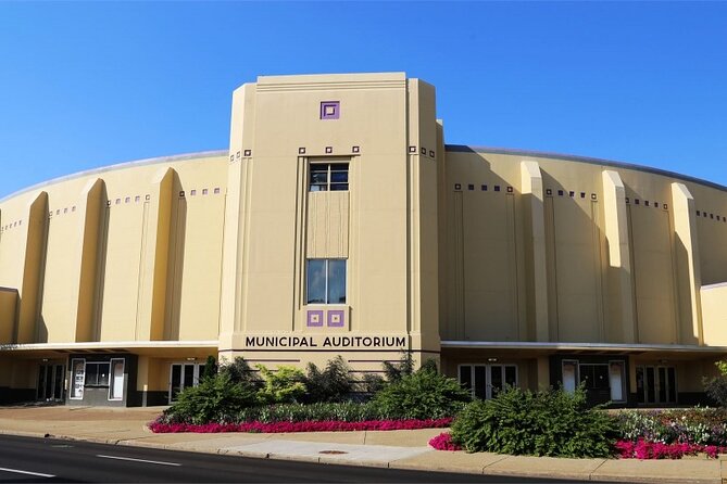 Self-Guided Scavenger Hunt: West Virginias Cultural Crown! - Explore Charleston at Your Own Pace with the Self-Guided Scavenger Hunt