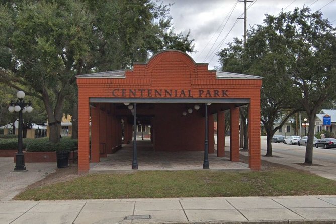 Self-Guided Scavenger Hunt: Ybor City Wild Goose Chase - Starting Point at Centennial Park in Tampa