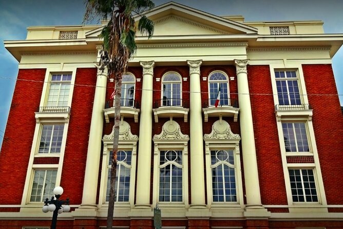 Self-Guided Scavenger Hunt: Ybor City Wild Goose Chase - Who Will Most Enjoy This Tour?