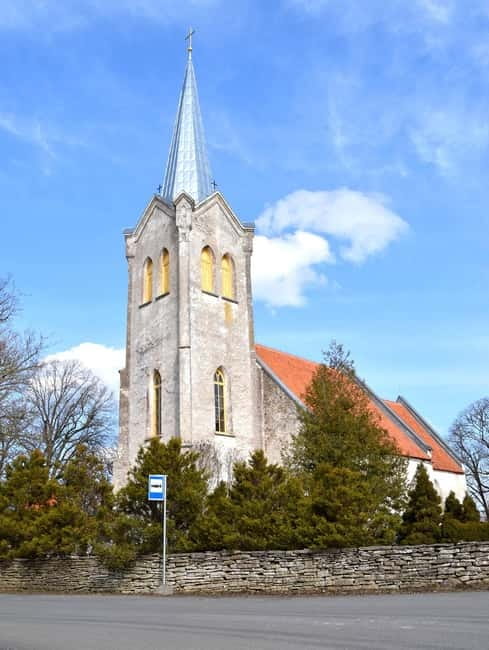 Self guided tour from Tallinn to Jägala - Experience the Natural and Cultural Landscape of Estonia