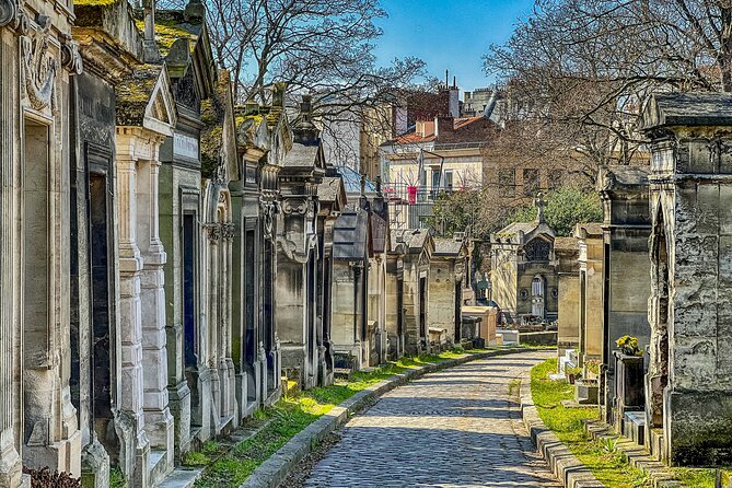 Self-Guided Tour of Celebrity Graves at Père-Lachaise Cemetery - Starting Point at Avenue du Boulevard