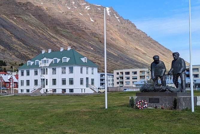 Self-Guided Tour of Ísafjörður: Art, History, and Architecture - Starting Point at the Westfjord History Museum