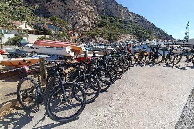 Self guided tours and Bike Rental in Marseille near Calanques - Starting Point and Accessibility