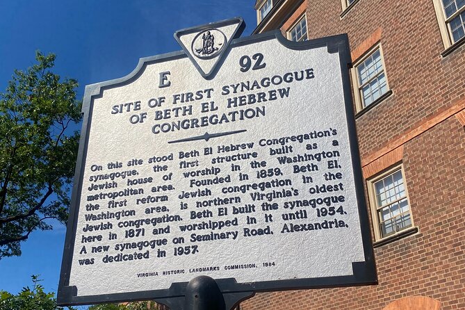 Self Guided Walking Tour in Old Town Historic Alexandria - Logistics: Meeting Point and Accessibility